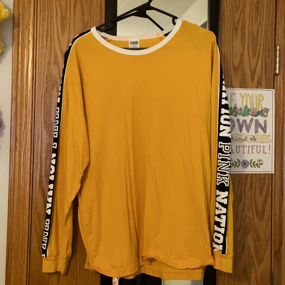 Pink L long sleeve shirt